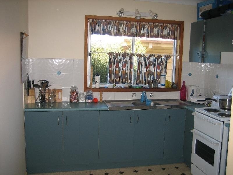 65 Bruce St, Unanderra NSW 2526