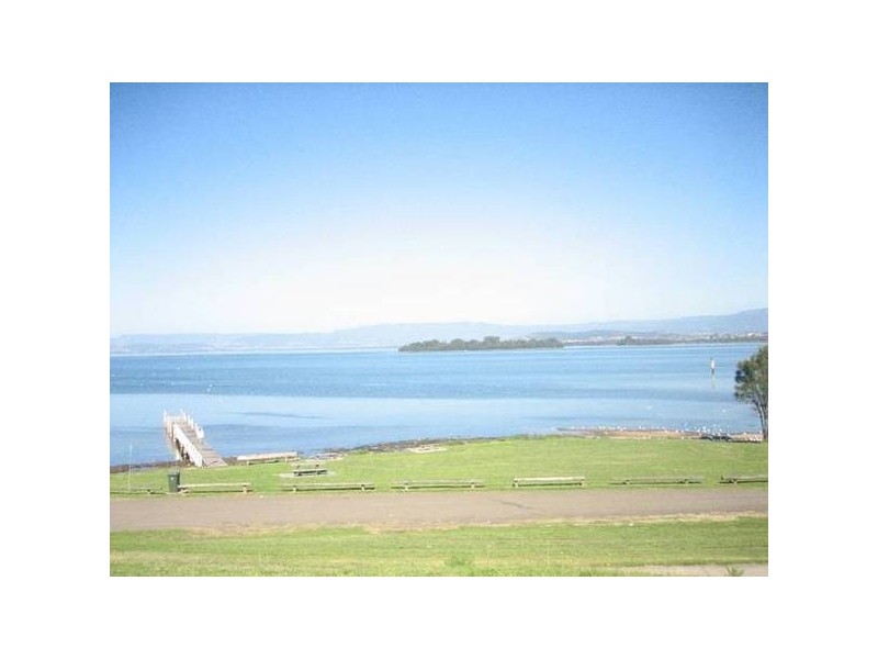 Carringle St, Berkeley NSW 2506