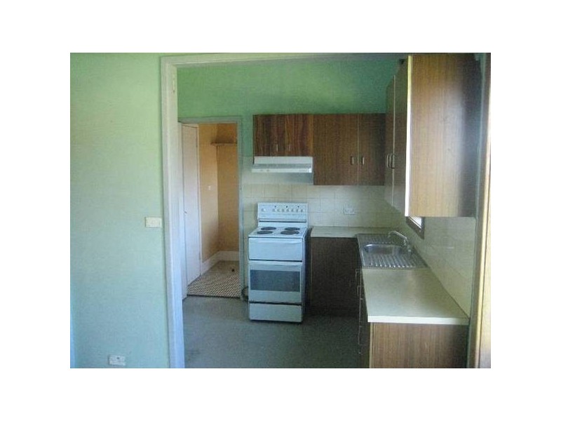 Carringle St, Berkeley NSW 2506