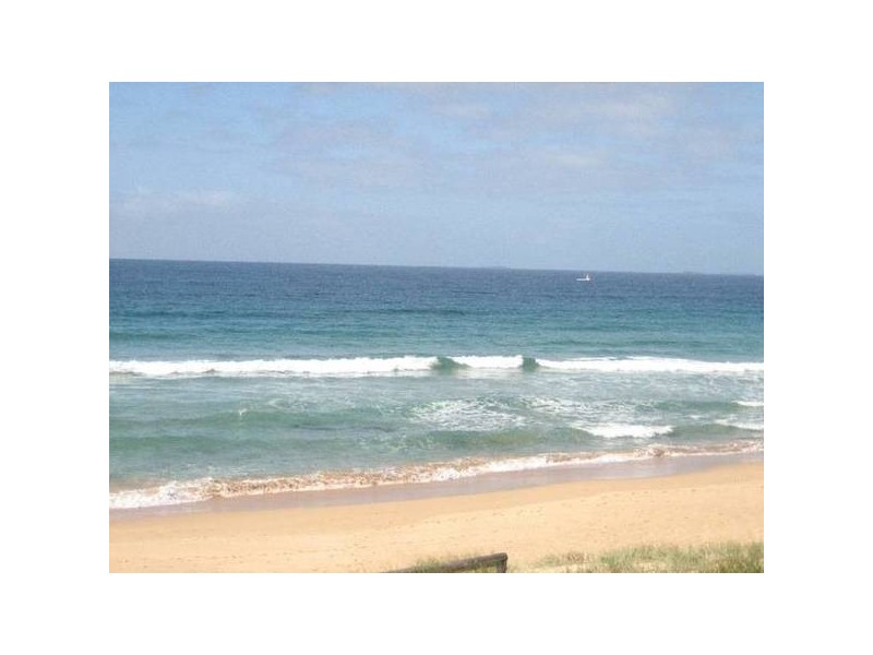 1 Murranar Rd, Towradgi NSW 2518