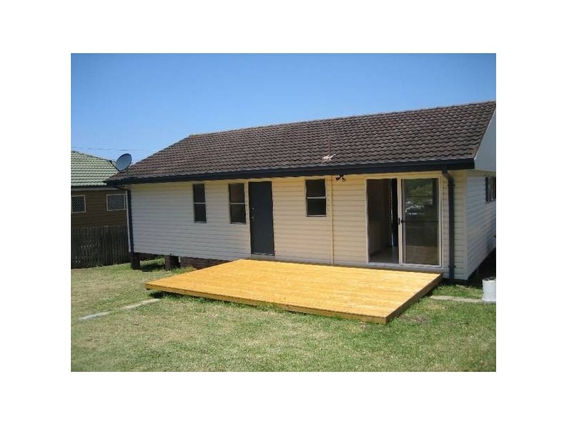10 Cumberland Street, Berkeley NSW 2506