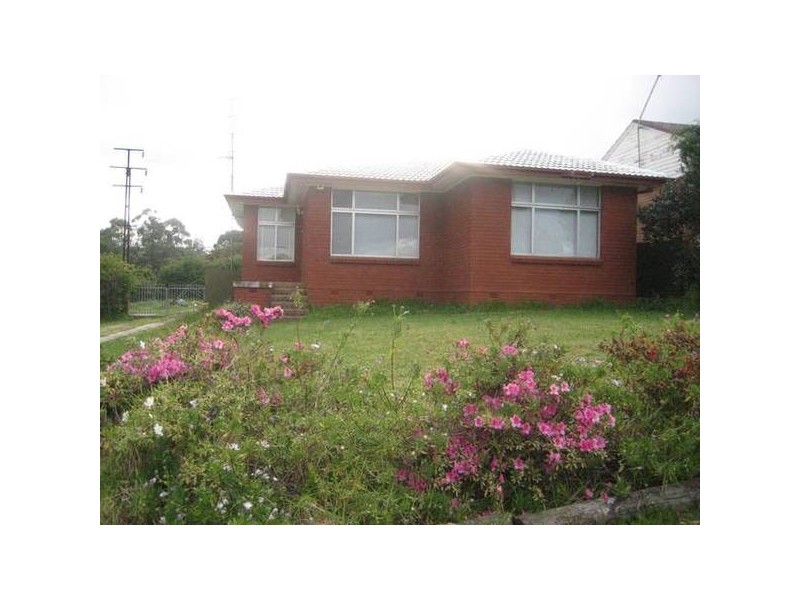 8 Gerard Avenue, Farmborough Heights NSW 2526