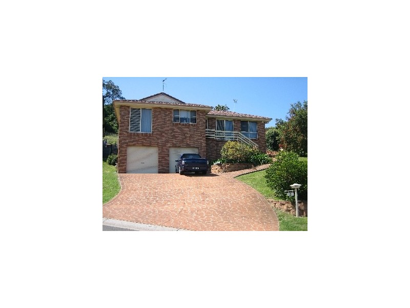 2 Emperor Court, Berkeley NSW 2506