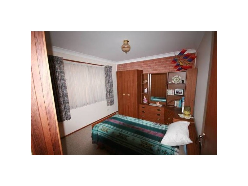 2/96 Central Road, Unanderra NSW 2526