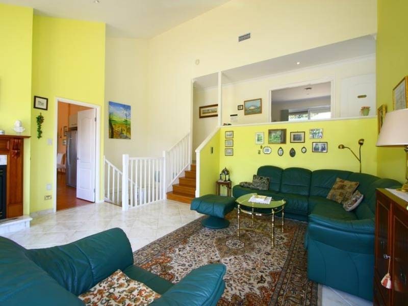 81 Shearwater Drive, Berkeley NSW 2506