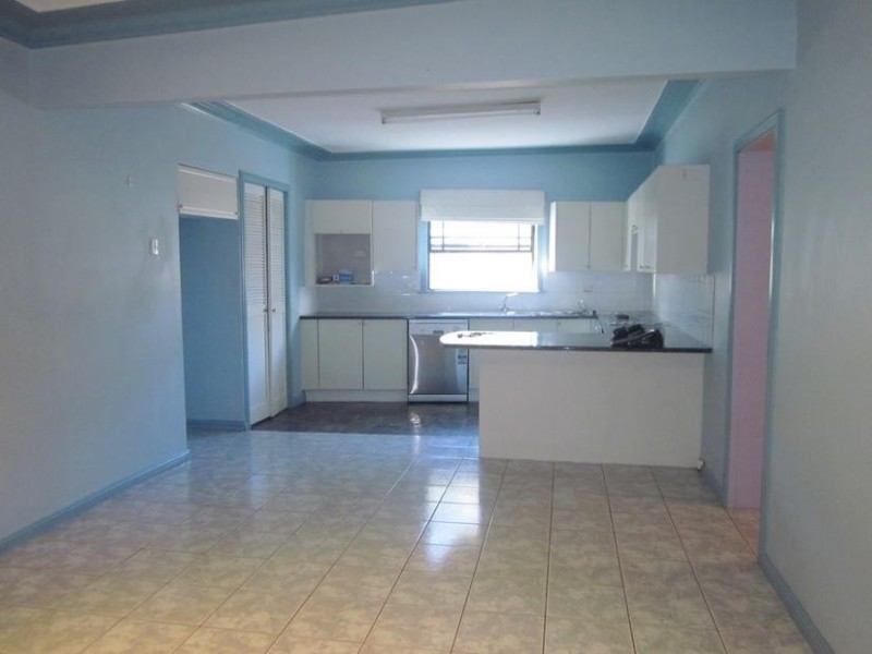 96 Campbell Street, Woonona NSW 2517