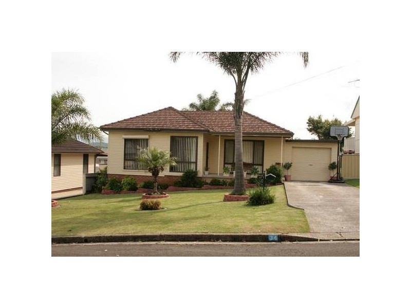 34 London Street, Berkeley NSW 2506