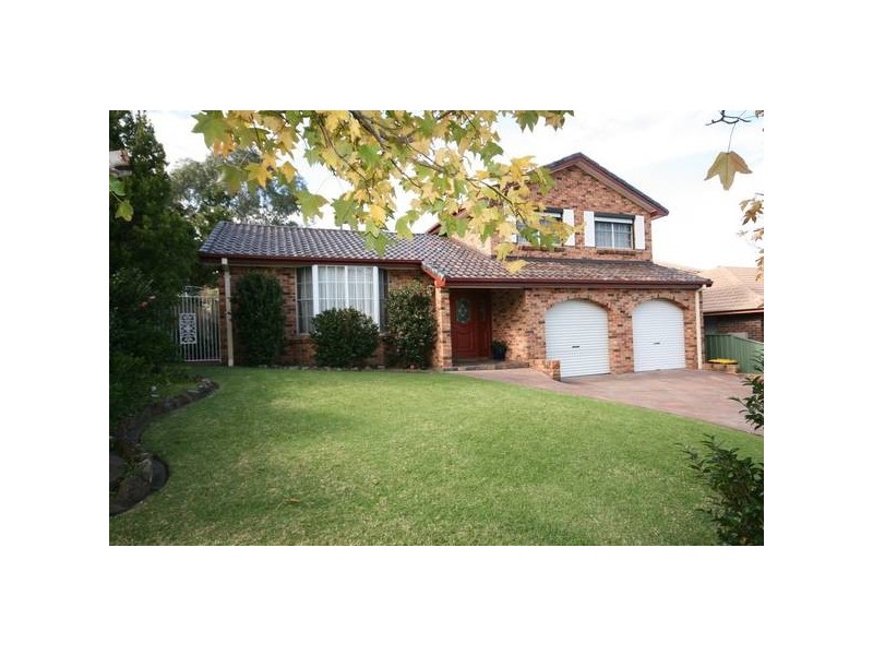 13 Nebo Drive, Figtree NSW 2525