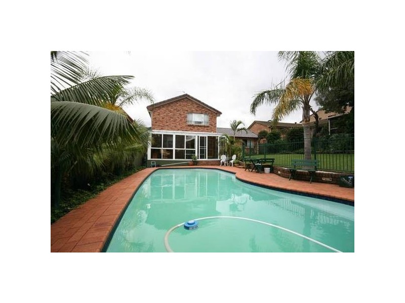 13 Nebo Drive, Figtree NSW 2525