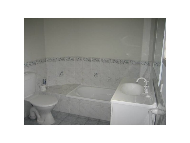 12/33 Wonson Street, Coniston NSW 2500