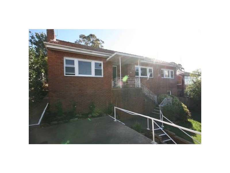 30 Staff Street, Wollongong NSW 2500