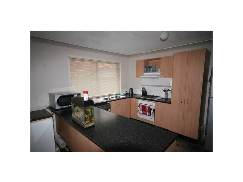 4 Glenlee Dr, Horsley NSW 2530