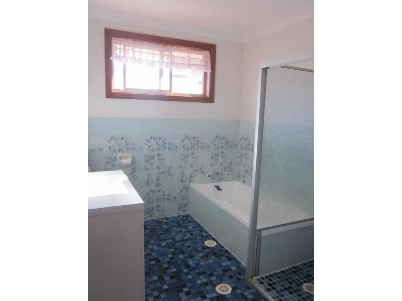 2/14 Strathearn Avenue, Wollongong NSW 2500