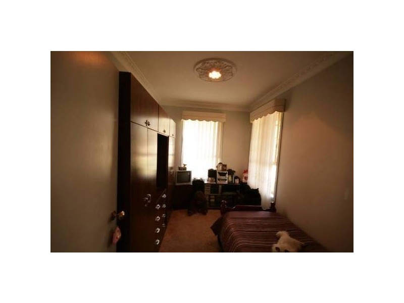 8 Norfolk St, Berkeley NSW 2506