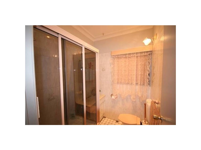 8 Norfolk St, Berkeley NSW 2506