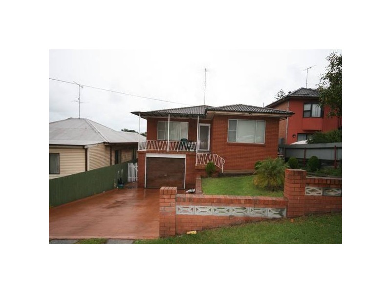 41 Cringila St, Cringila NSW 2502
