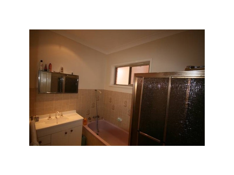 41 Cringila St, Cringila NSW 2502