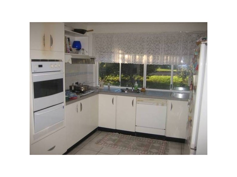 1 Regency Cr, Berkeley NSW 2506