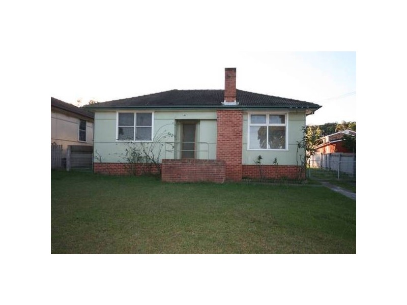 28 Denniss Street, Berkeley NSW 2506