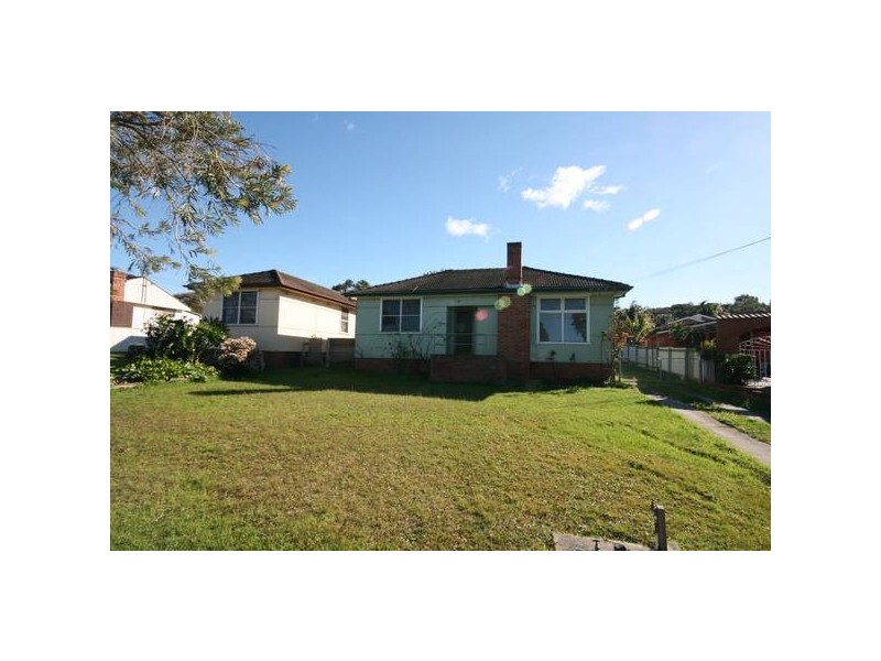 28 Denniss Street, Berkeley NSW 2506