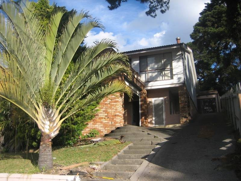 17 Jones Ave, Primbee NSW 2502