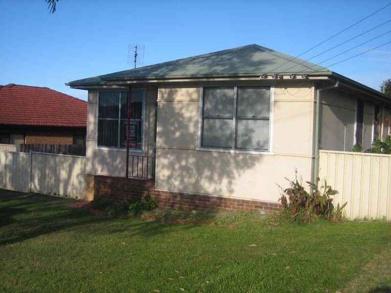 9 Gallop St, Berkeley NSW 2506