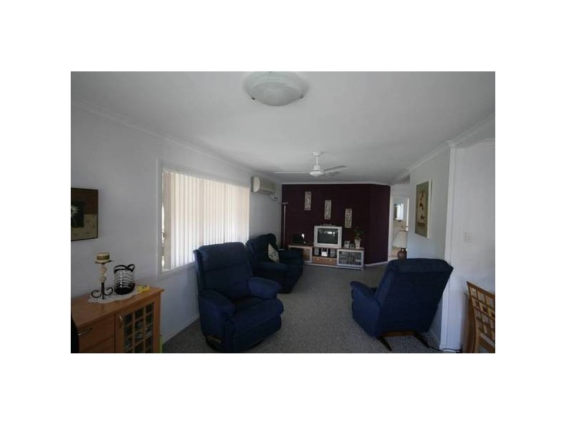 35 Willow Tree Avenue, Kanahooka NSW 2530