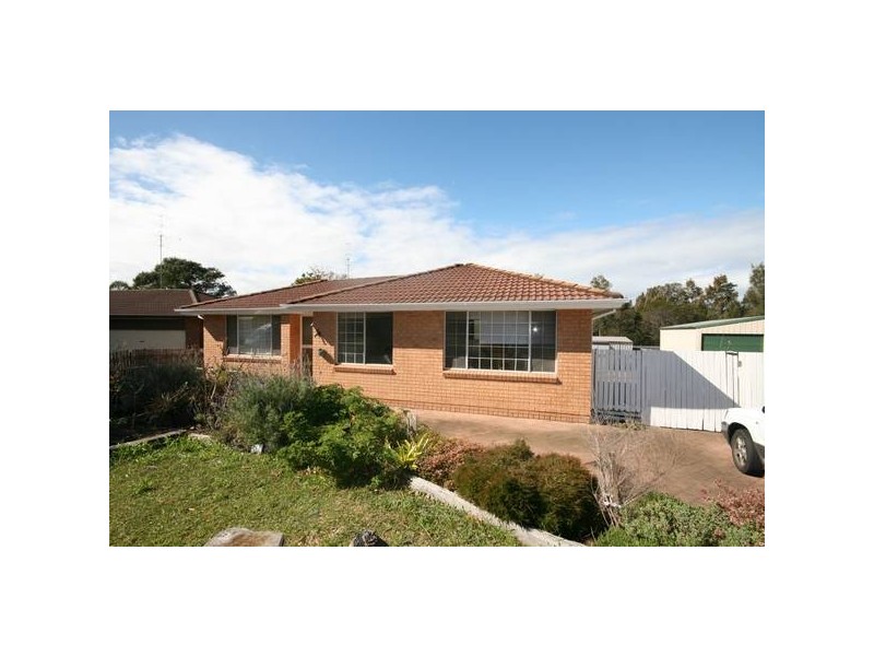 79 Cawdell Dr, Albion Park NSW 2527