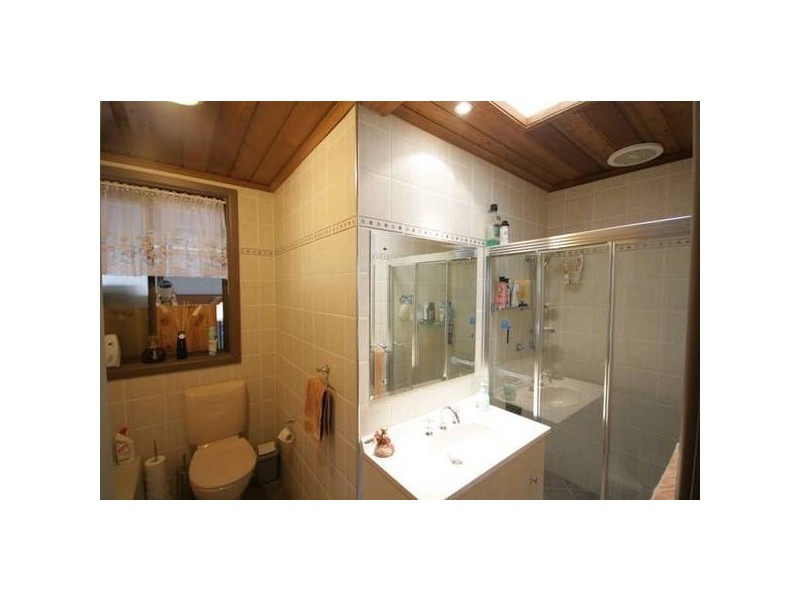 2 Eleban Place, Berkeley NSW 2506