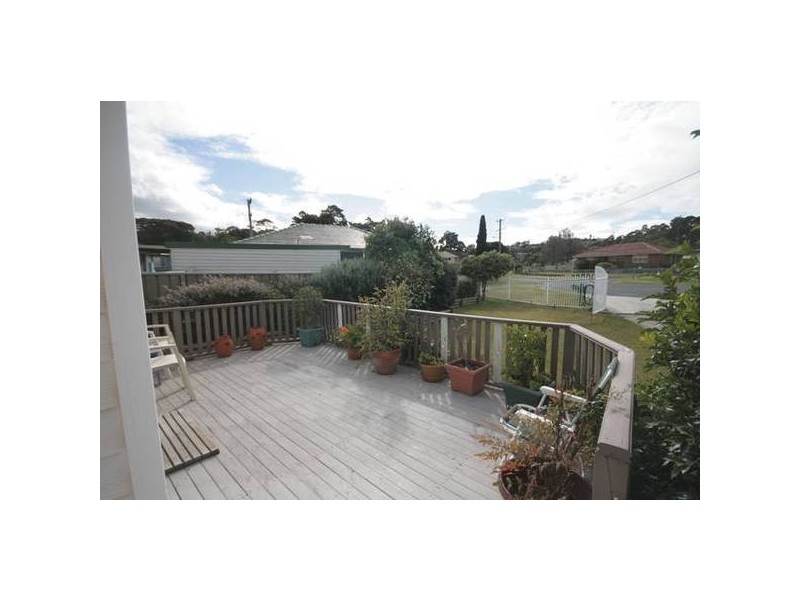 2 Eleban Place, Berkeley NSW 2506