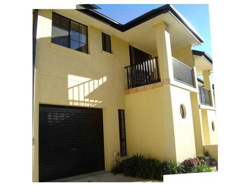 9/14 Popes Rd, Woonona NSW 2517