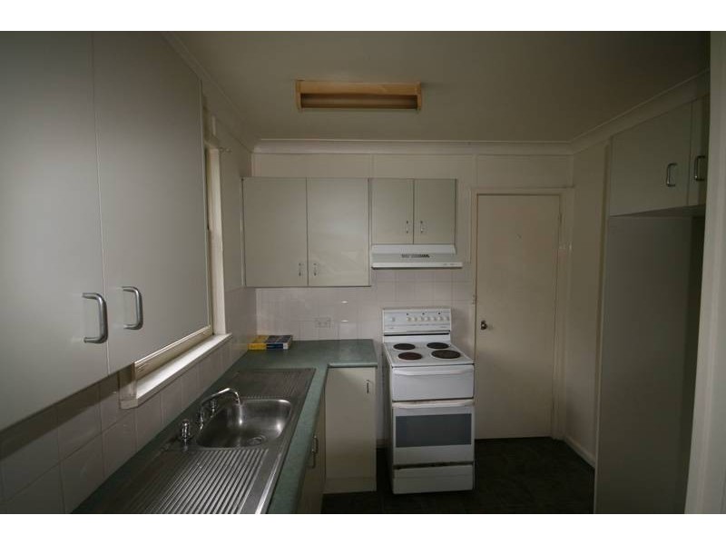 4 Weerona St, Berkeley NSW 2506