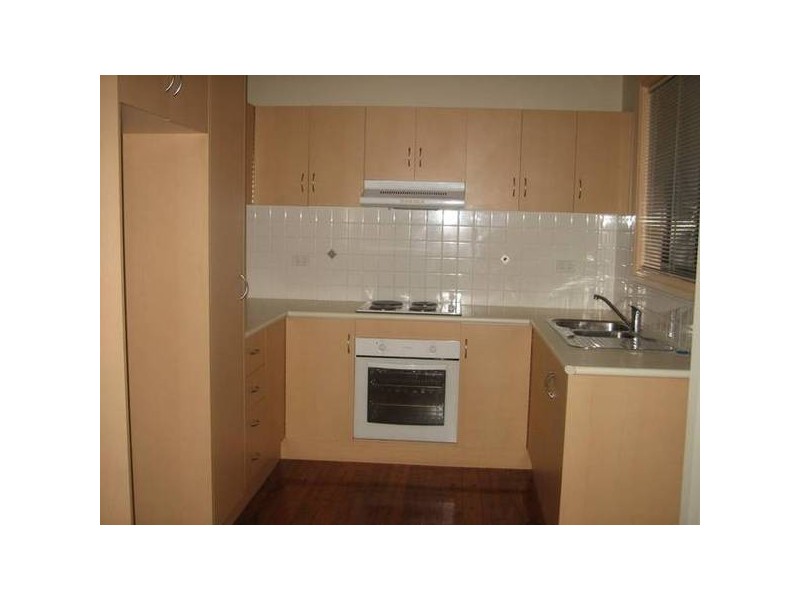 1 + 2/32 Central Ave, Oak Flats NSW 2529