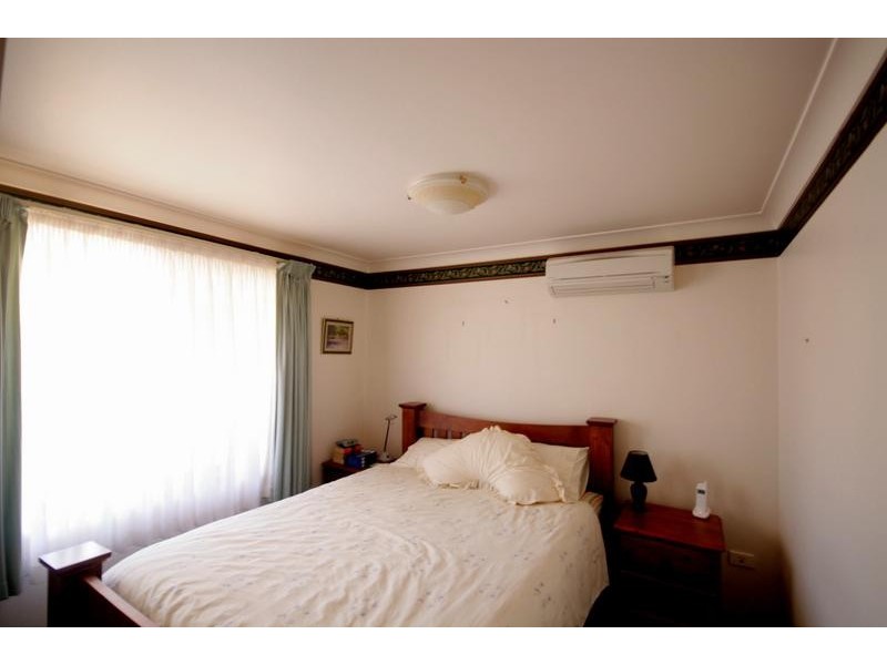 23A Carbeen Cr, Cordeaux Heights NSW 2526