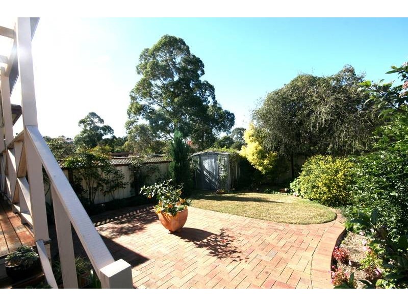 23A Carbeen Cr, Cordeaux Heights NSW 2526