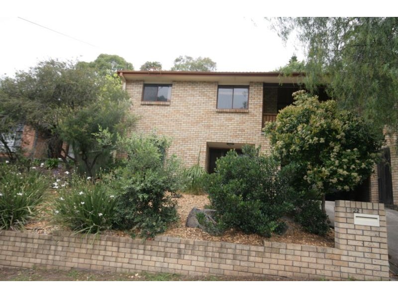 22 Ashley Ave, Farmborough Heights NSW 2526