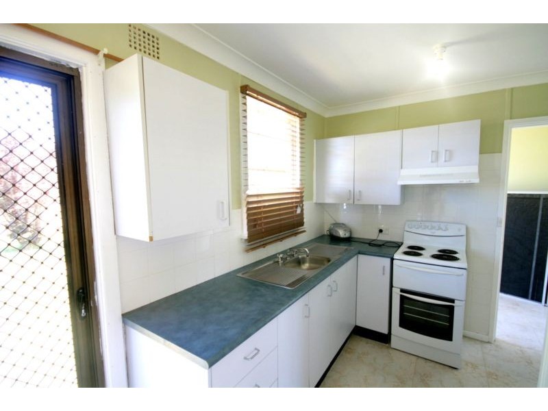 5 Bristol Street, Berkeley NSW 2506