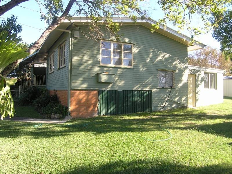 27 Murchison Street, Carina QLD 4152