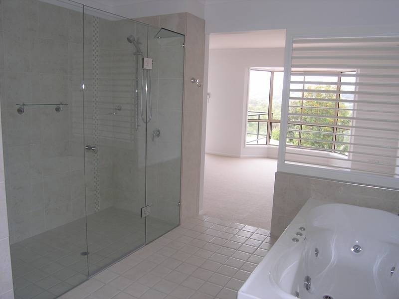 3 Devonshire Court, Carina Heights QLD 4152