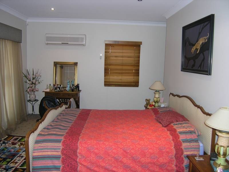 65 Heckleman Street, Carina QLD 4152