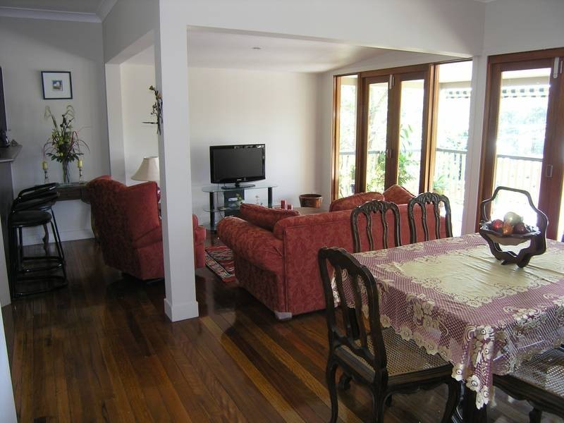 65 Heckleman Street, Carina QLD 4152