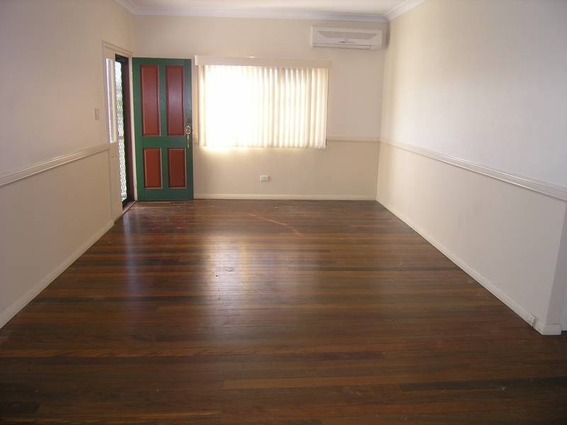 14 Herbert Street, Camp Hill QLD 4152