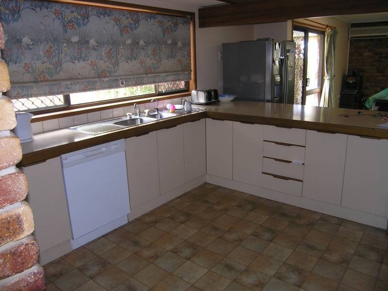 4 Caringbah Street, Wakerley QLD 4154