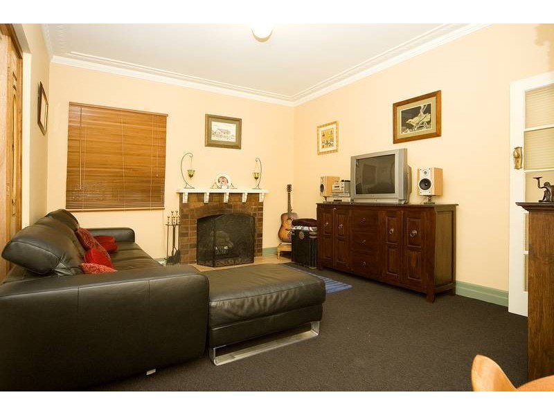 786 Old Cleveland Road, Carina QLD 4152