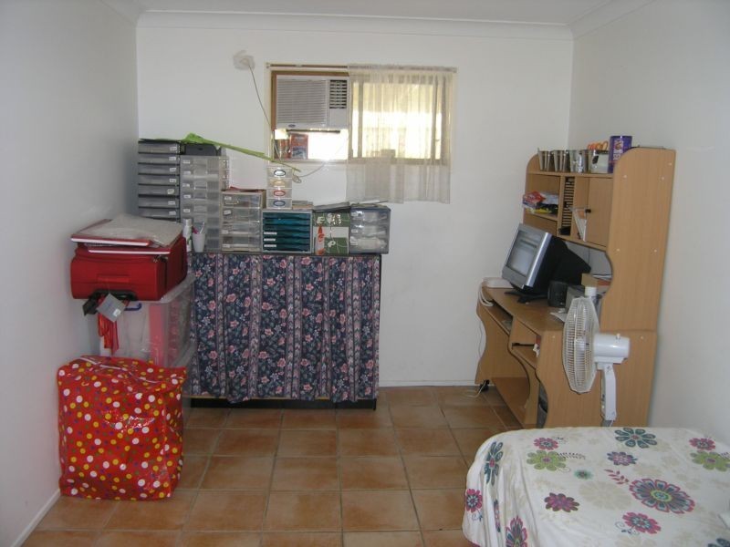 50 Cadogan Street, Carindale QLD 4152