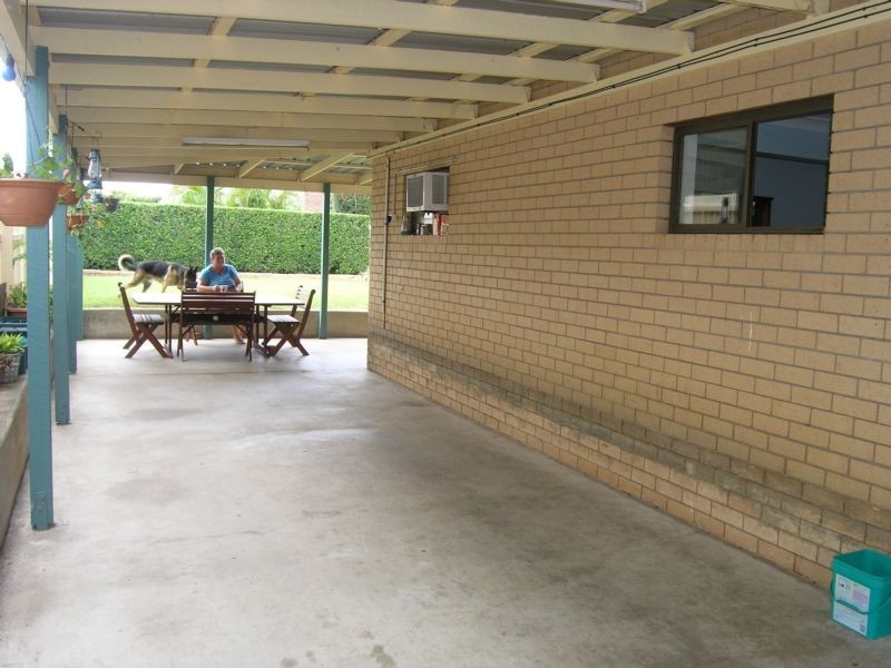 50 Cadogan Street, Carindale QLD 4152