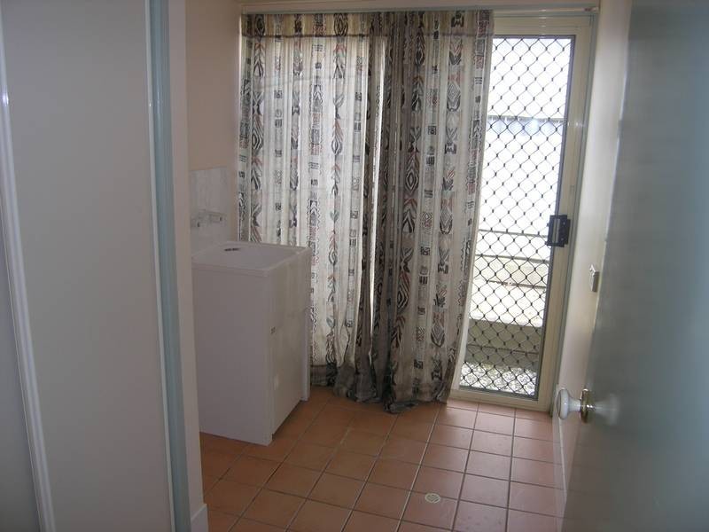 3 Kauri Street, Carindale QLD 4152