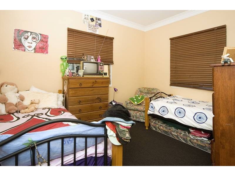 786 Old Cleveland Road, Carina QLD 4152