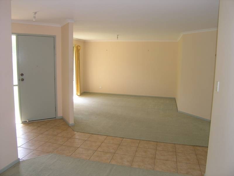 3 Kauri Street, Carindale QLD 4152