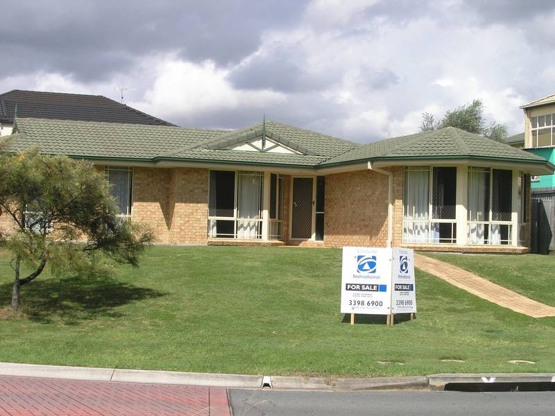 3 Kauri Street, Carindale QLD 4152